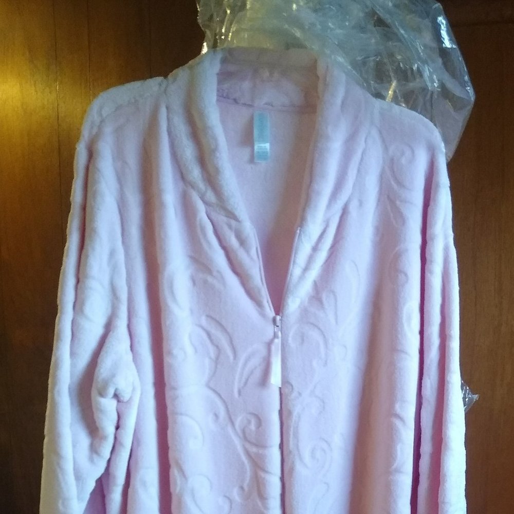 Soft, Warm, Fuzzy, Full Length Robe, Size 3x